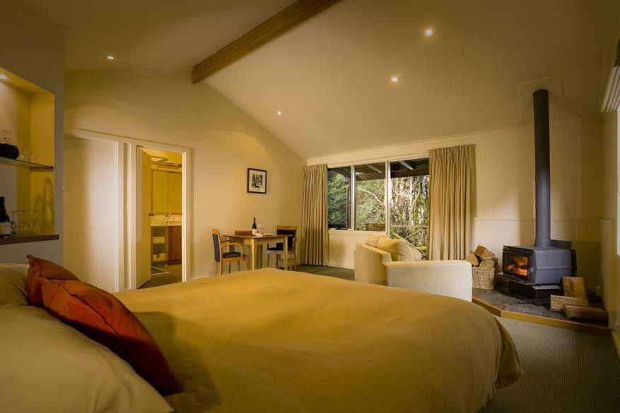 Stamford Plaza Adelaide Hotel Luaran gambar A suite at the hotel